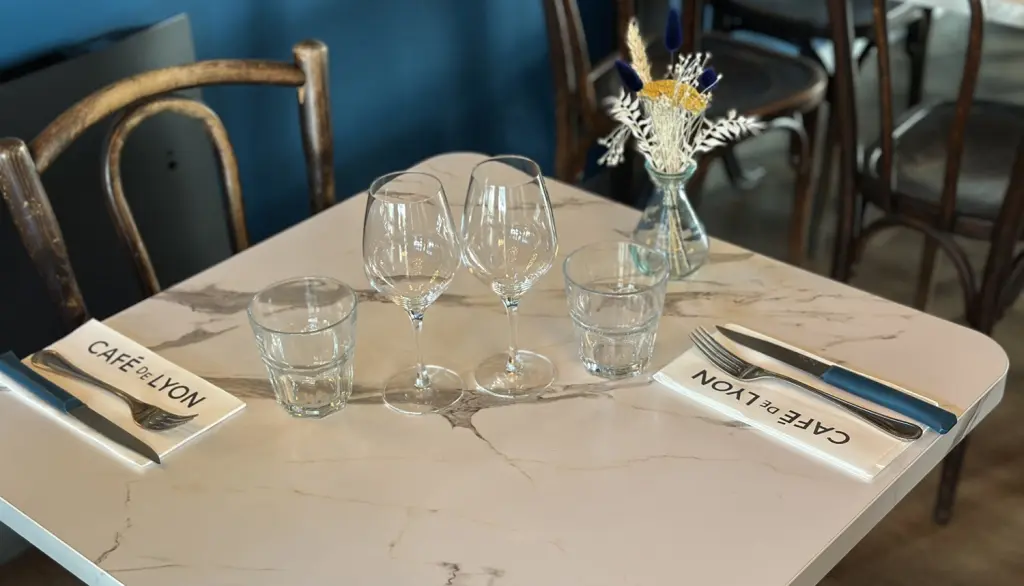 Le goût du bon / Le Café de Lyon à Chambéry / La Serviette
