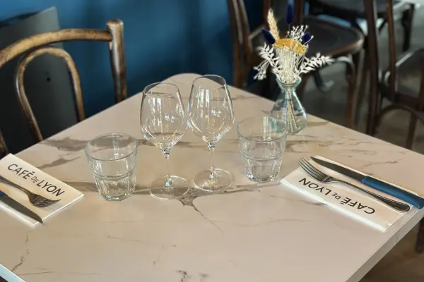 Le goût du bon / Le Café de Lyon à Chambéry / La Serviette