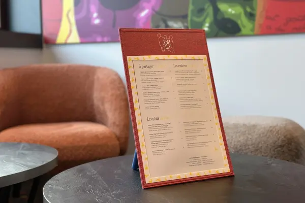 Une carte bien vue / Hotel & restaurant PopAlp La Plagne / solution Vistacom