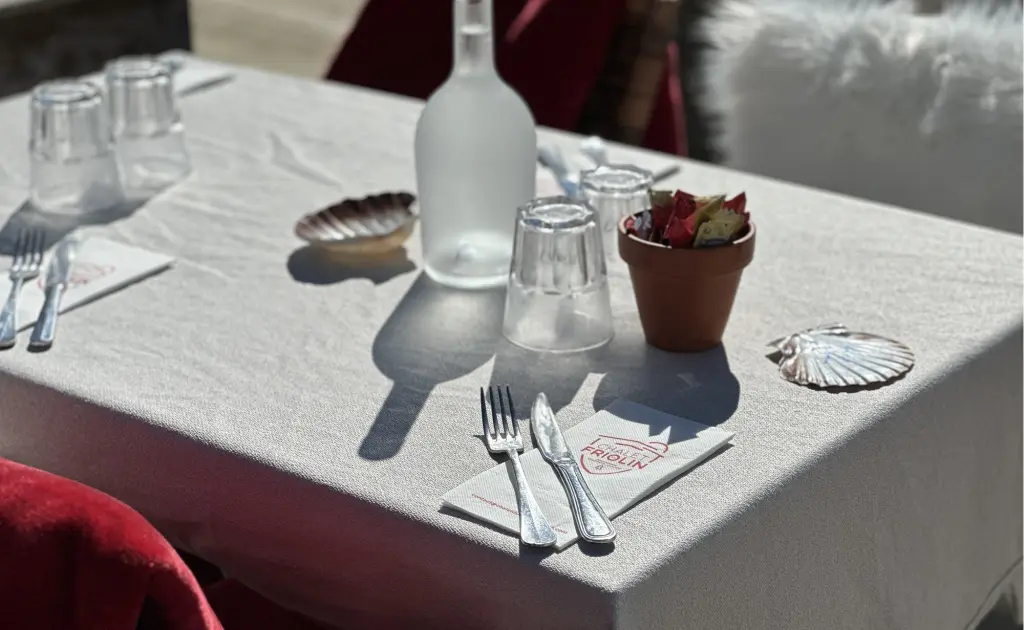 Une table de charme dans un panorama unique à La Plagne / Le Chalet