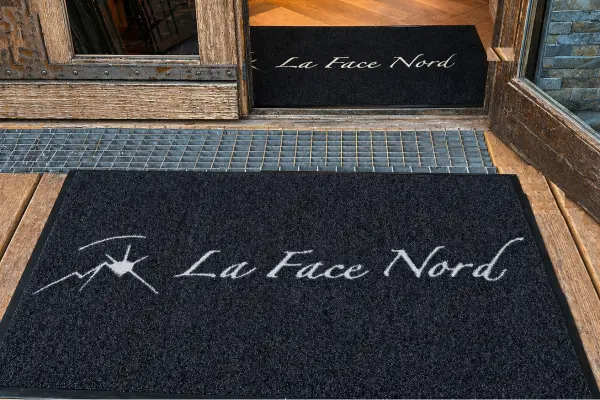 Une entrée qui a du style / Restaurant la Face Nord la Plagne /