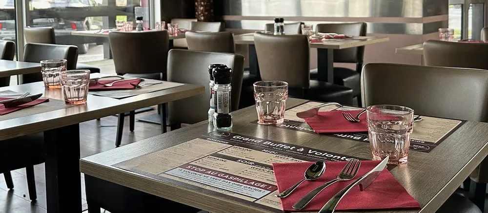Un été en couleurs – restaurant « les Comptoirs d’Asie » à Meythet – set de