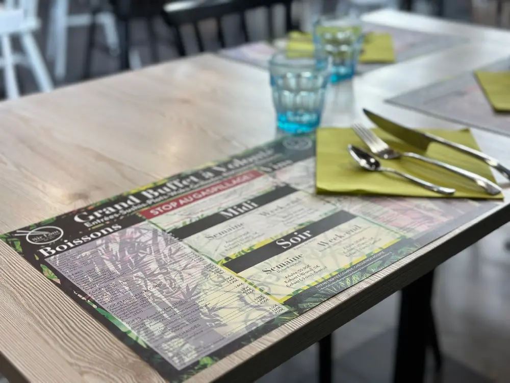 Un été gourmand – restaurant le SIR LAM à Drumettaz-Clarafond – set de table